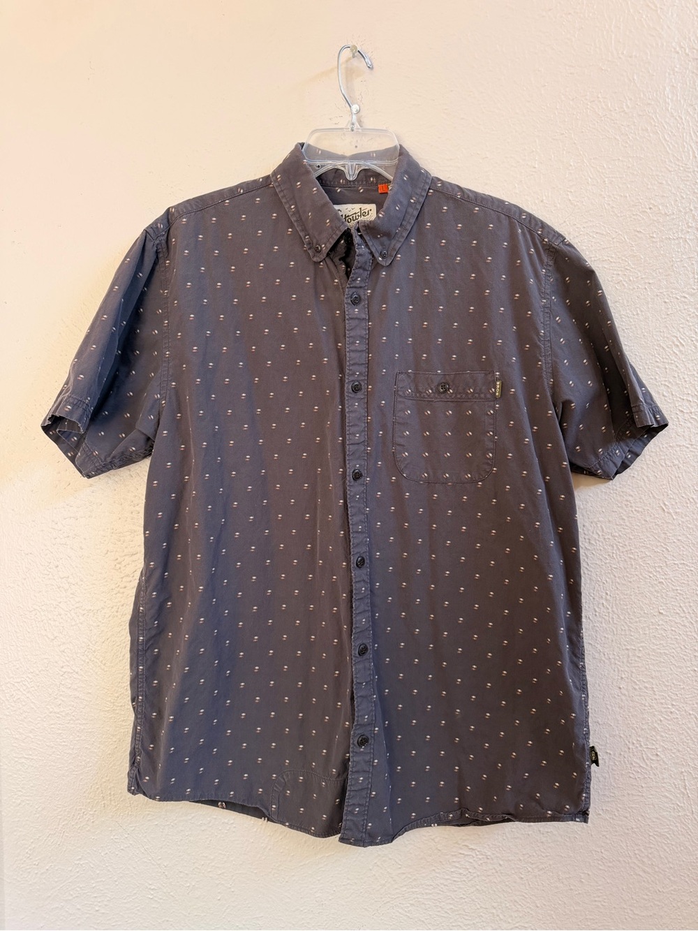 Howler Brothers Gray Short Sleeve Button Down Shirt with Subtle Print